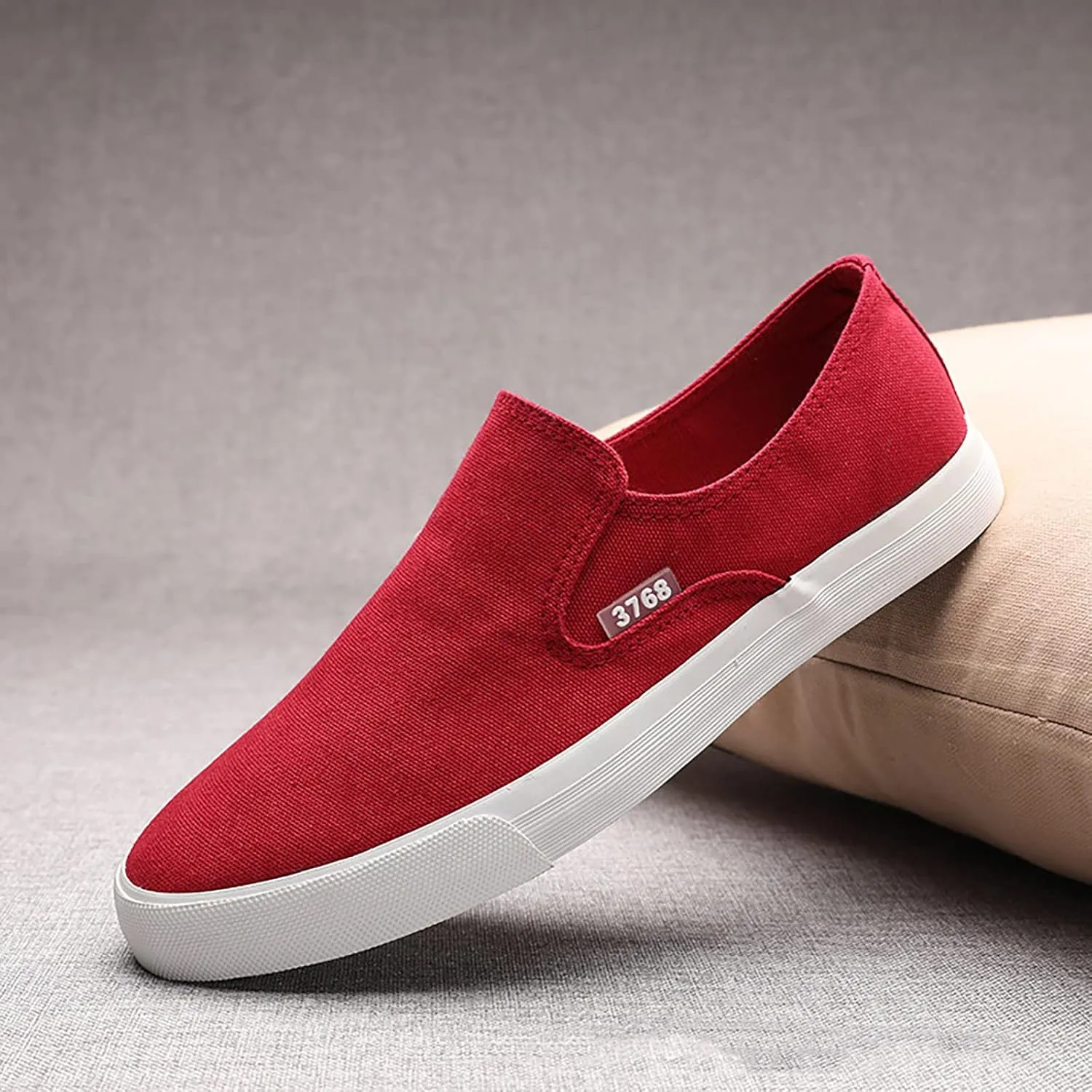 Mens Slip On Sneakers Comfortable Canvas Sneaker for Work, Running，Walking，Business Lightweight Breathable Non-Slip Walking Shoes
