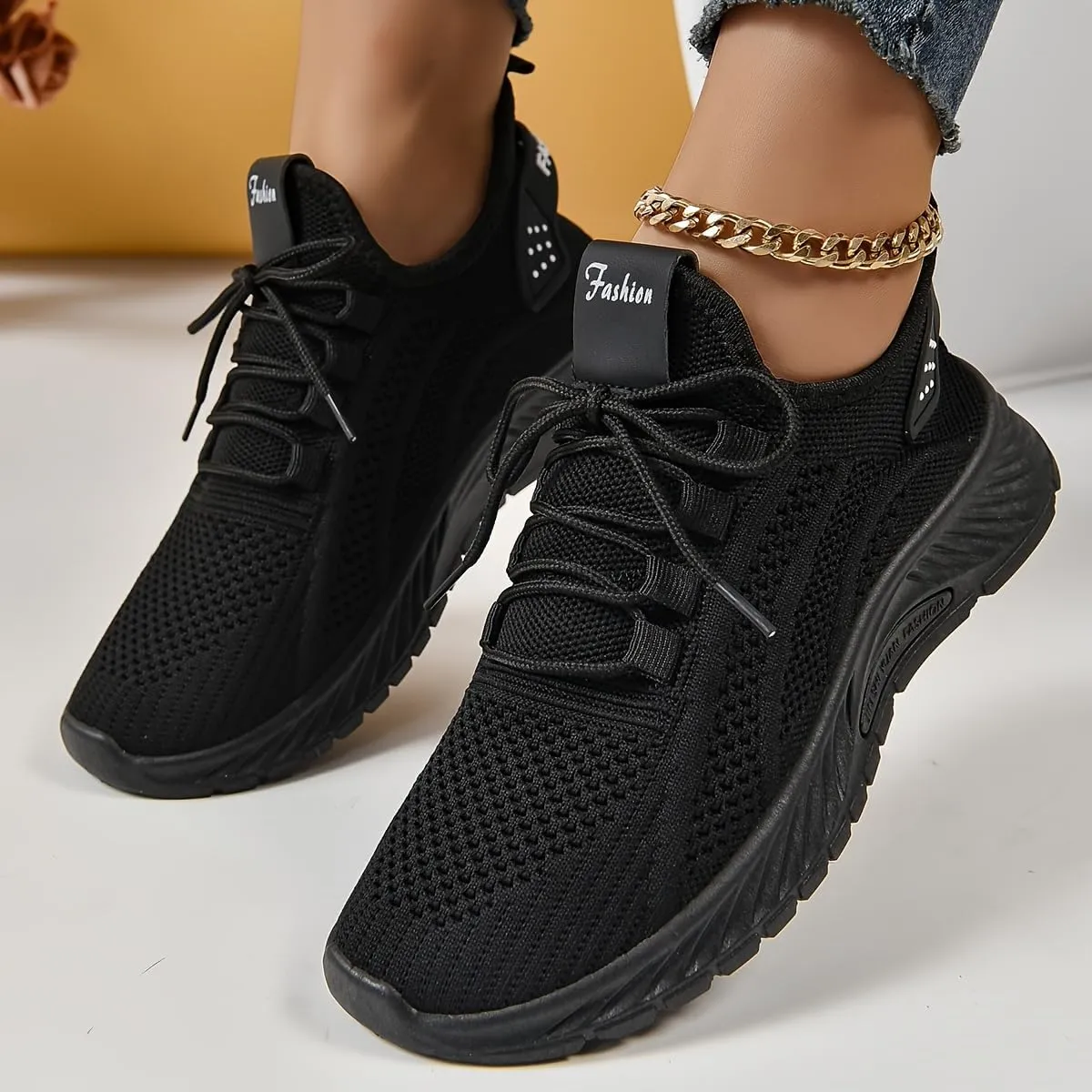 Women's Sports Shoes, Lightweight Lace Up Low Top Running & Tennis Sneakers, Breathable Gym Trainers for Holiday